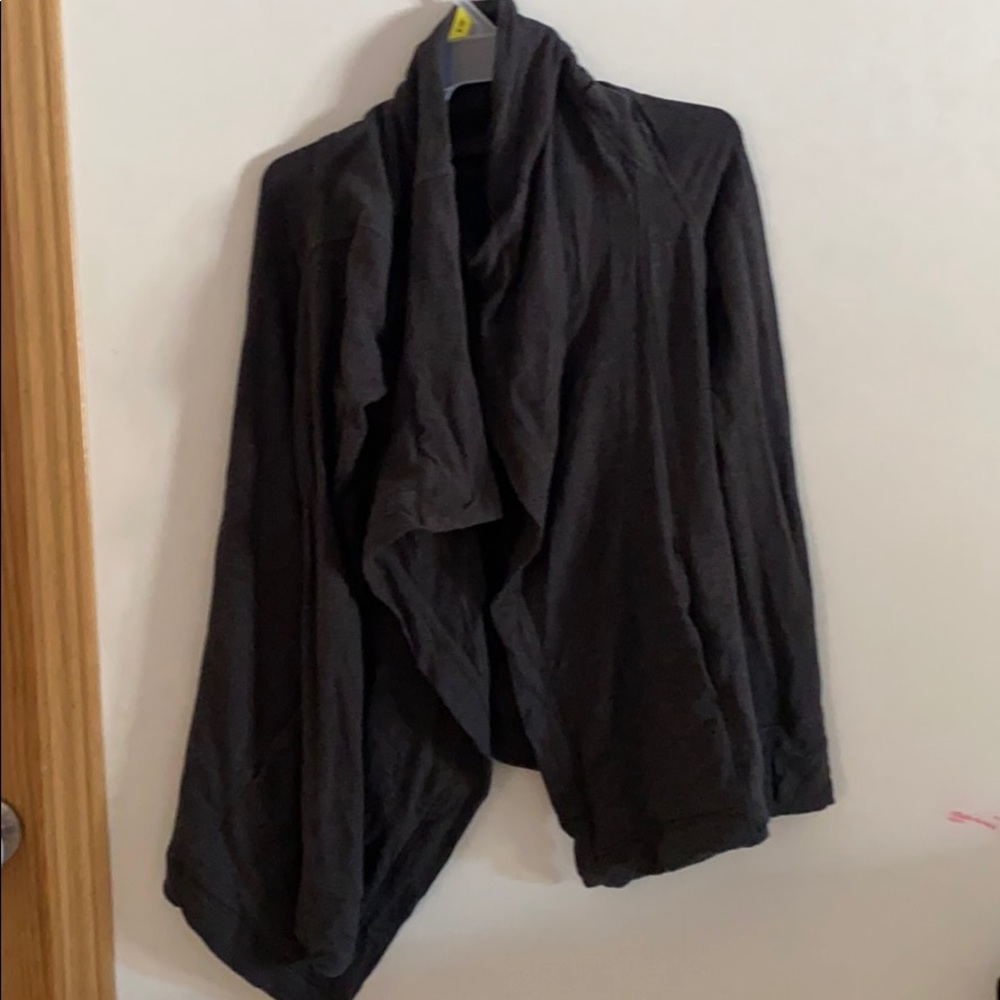 Lululemon Coastal Wrap size 4